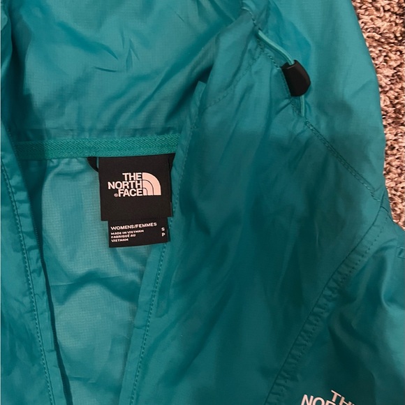 The North Face Jacket - Picture 2 of 3